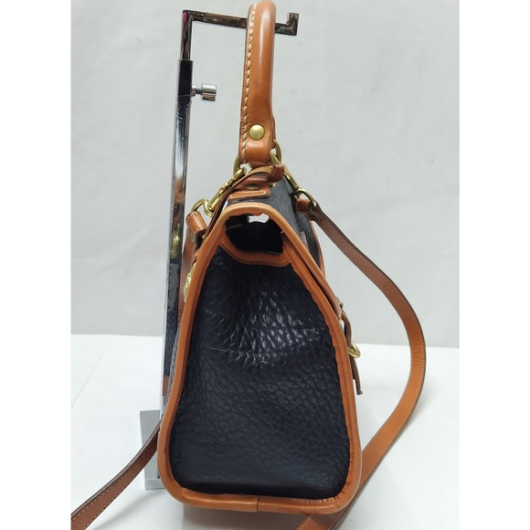 Dooney & Bourke Black Pebbled Leather Buckle Satchel Bag - Vintage Made in USA - Picture 6 of 16